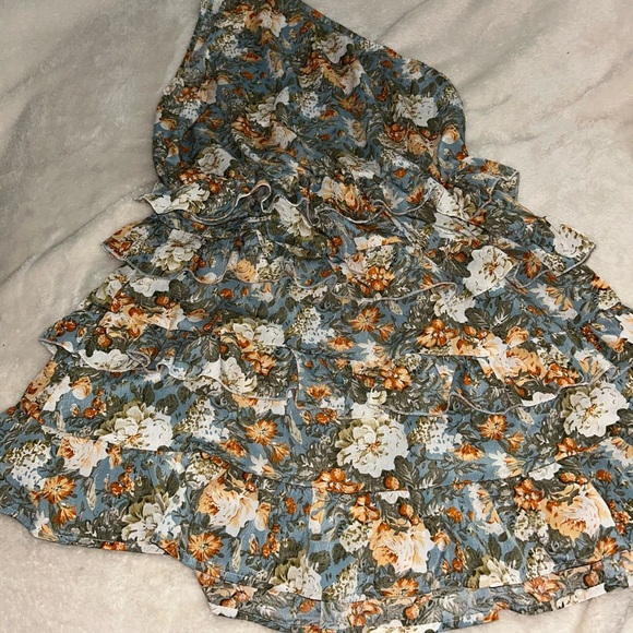 😍Shein Floral Dress with Blue and Orange Accents size medium - Picture 3 of 6
